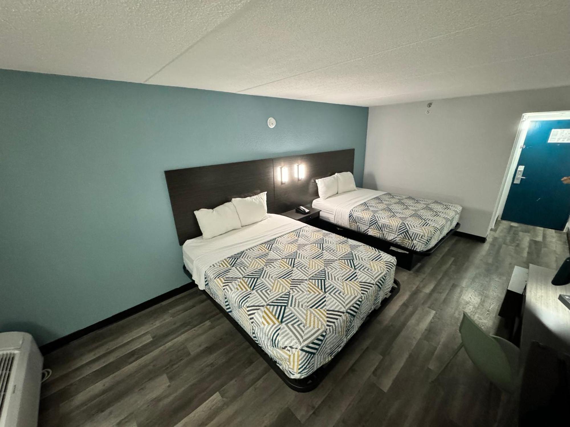 Studio 6 Suites East Syracuse Airport Extérieur photo