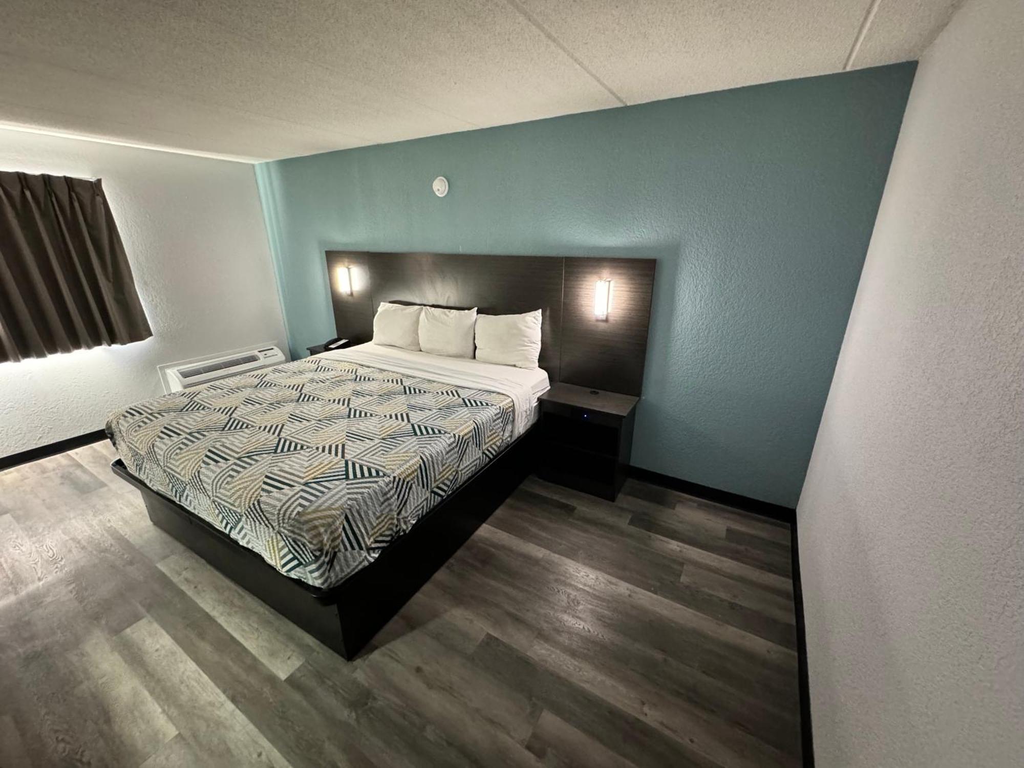 Studio 6 Suites East Syracuse Airport Extérieur photo